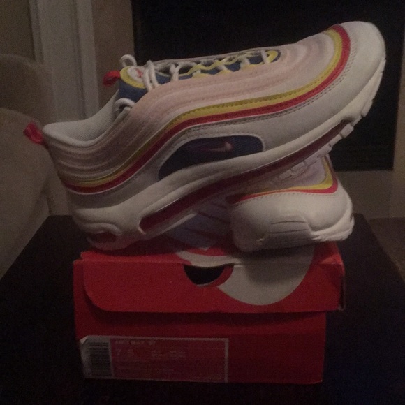Nike AirMax 97 - Picture 3 of 3